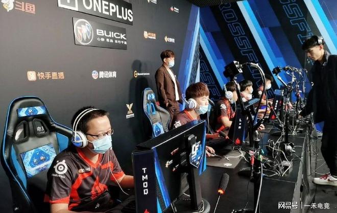 专家预测 专家预测