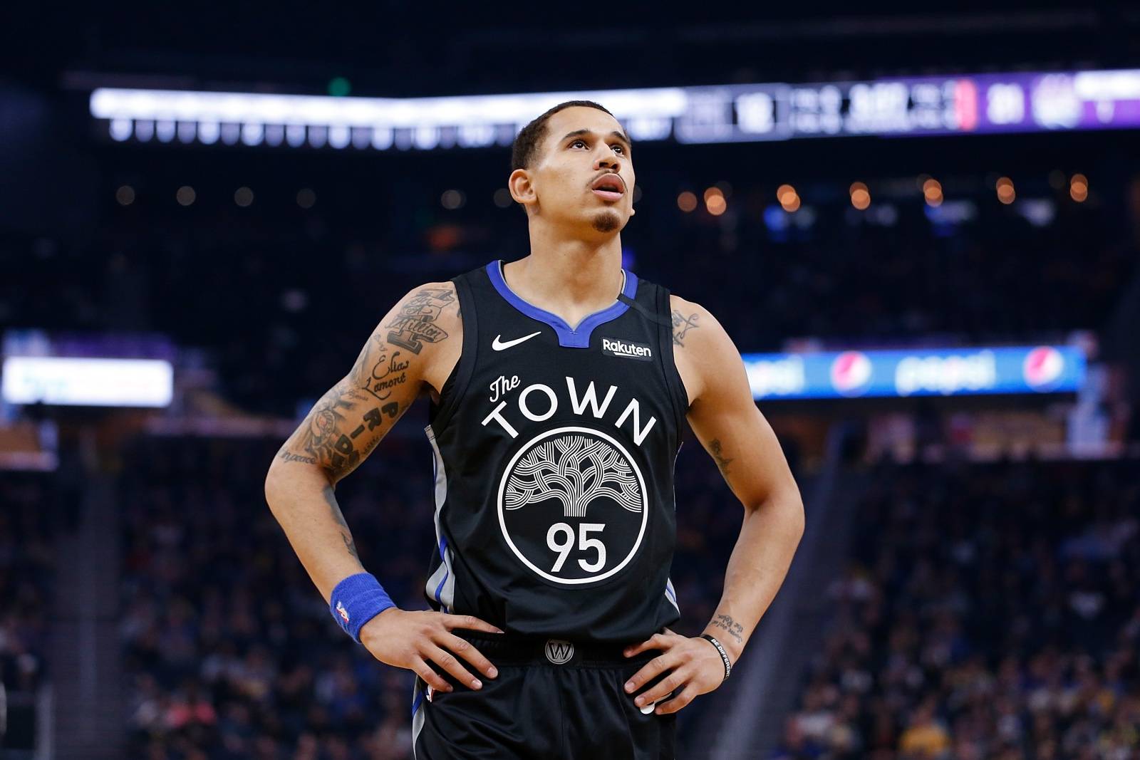 费框架上接 费框架上接