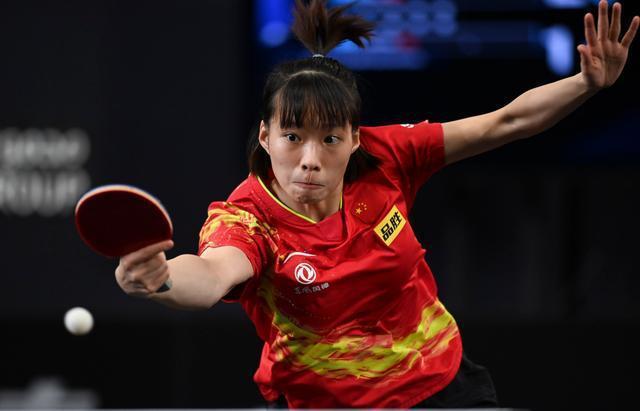 上的巨大阴 上的巨大阴